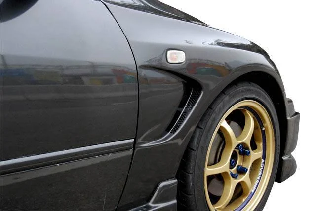 2000-2005 Lexus Is 300 4Dr Z Speed Front Fenders