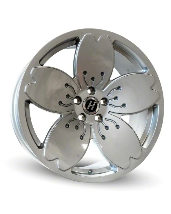 SAKURA Silver Wheel; 18x9.5; 38mm Offset (24-26 Mustang EcoBoost w/o Performance Pack)
