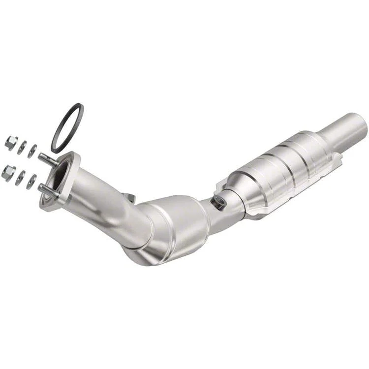 Magnaflow Direct-Fit Catalytic Converter; California Grade CARB Compliant; Right (10-11 V6 Camaro)