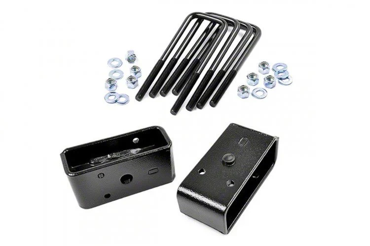 Rough Country Suspension 1.50-Inch Rear Lift Block and U-Bolt Kit (11-19 Sierra 3500 HD)
