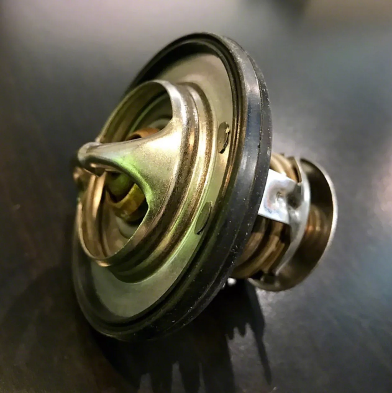 180-Degree Thermostat (08-23 V8 HEMI Challenger)